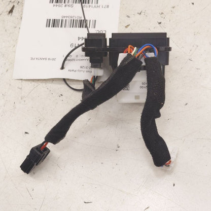 Hyundai Santa Fe USB Plug In Hub Port  2019 2020