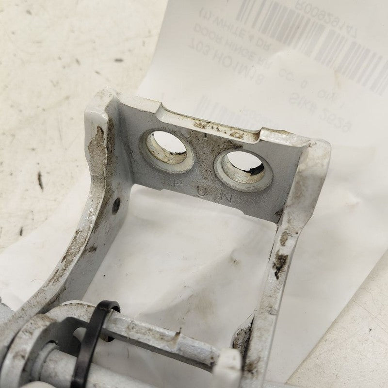 Honda CR-V Door Hinge Set Right Rear Passenger  2019 2018 2017