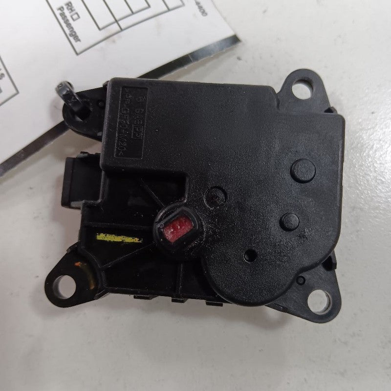 Nissan Altima Flap Door Motor Heater AC Door Actuator  2017 2016 OEM