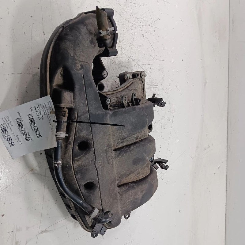 Upper Air Intake Manifold 3.5L Without Turbo Fits 14-19 Ford Flex  OEM