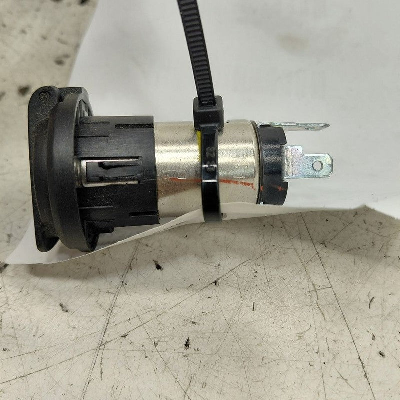 Kia Sorento 12V Power Port Socket  2018 2017 2016