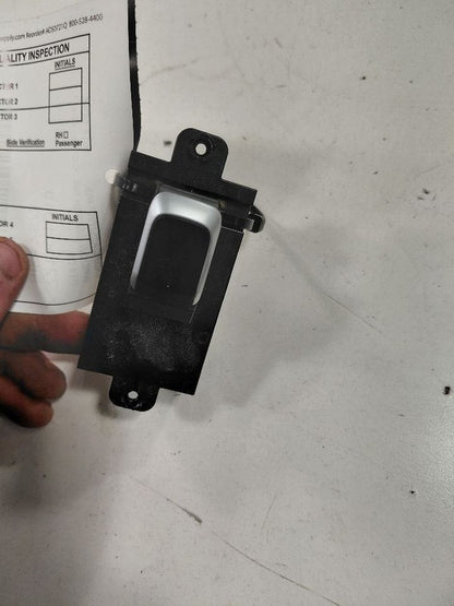 Kia Soul Power Window Switch Right Passenger Rear  2017 2018 2019 OEM