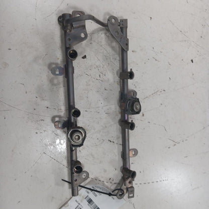 INFINITI QX50 Fuel Rail Injection Injector Mount Bar  2017 2016 2015 2014