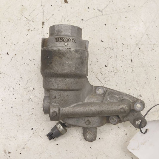 Lexus IS350 Engine Oil Filter Adapter Bracket Housing Mount  2020 2019