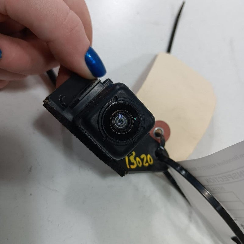 Tailgate Mounted Reverse Camera Broken Tab 19-20 Mitsubishi Outlander 
