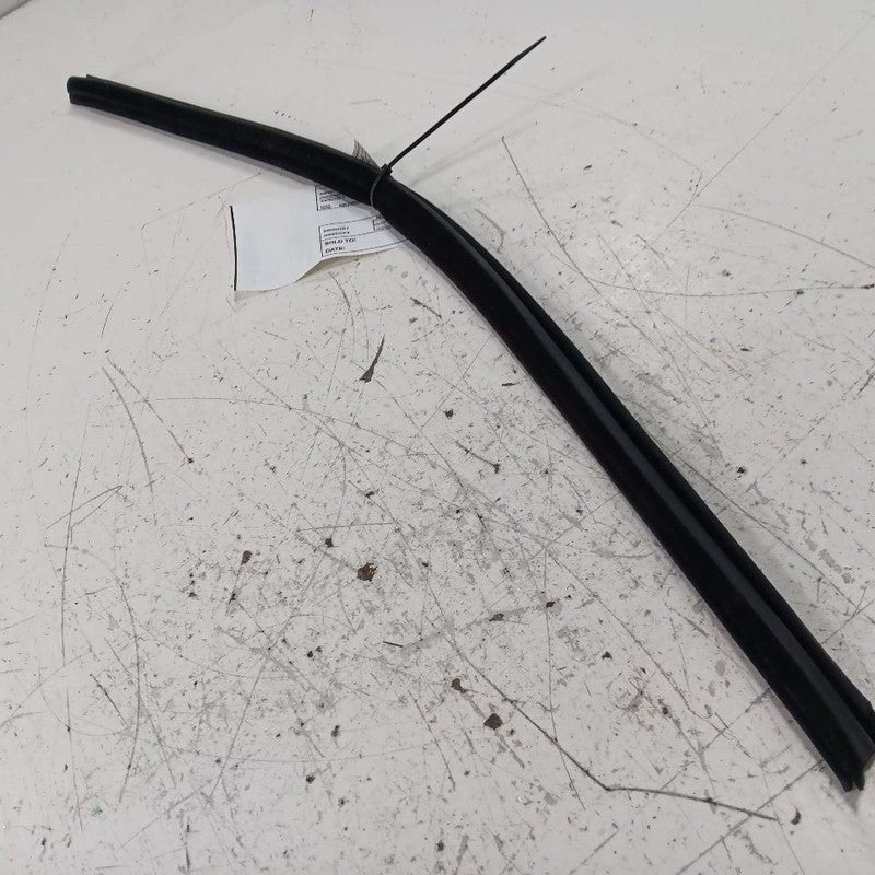 Kia Forte Left Front Weather Strip Interior  2015 2016 2017 2018 OEM