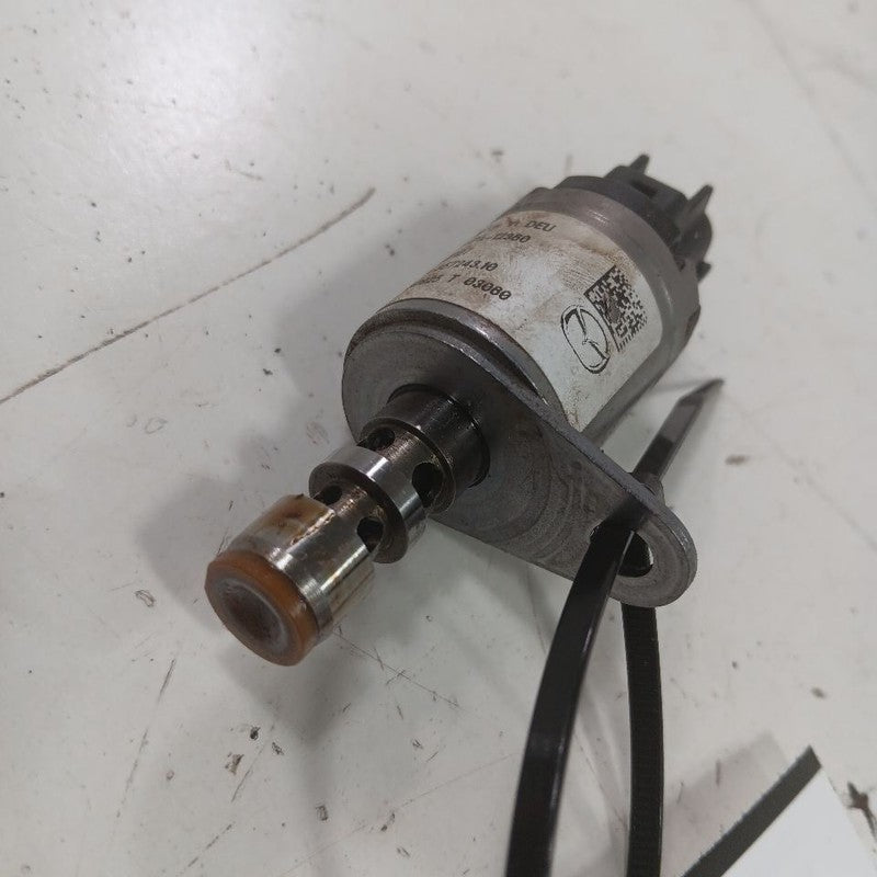 Mazda CX-5 Variable Timing Gear Oil Control Valve Solenoid Cylinder Head  2020