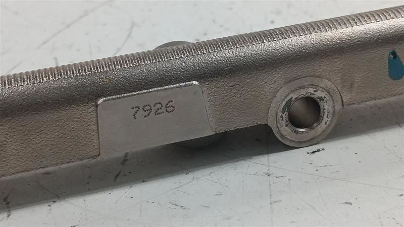 Lexus LS460 Passenger Right Fuel Rail Injector Mount Bar  2007 2008 20