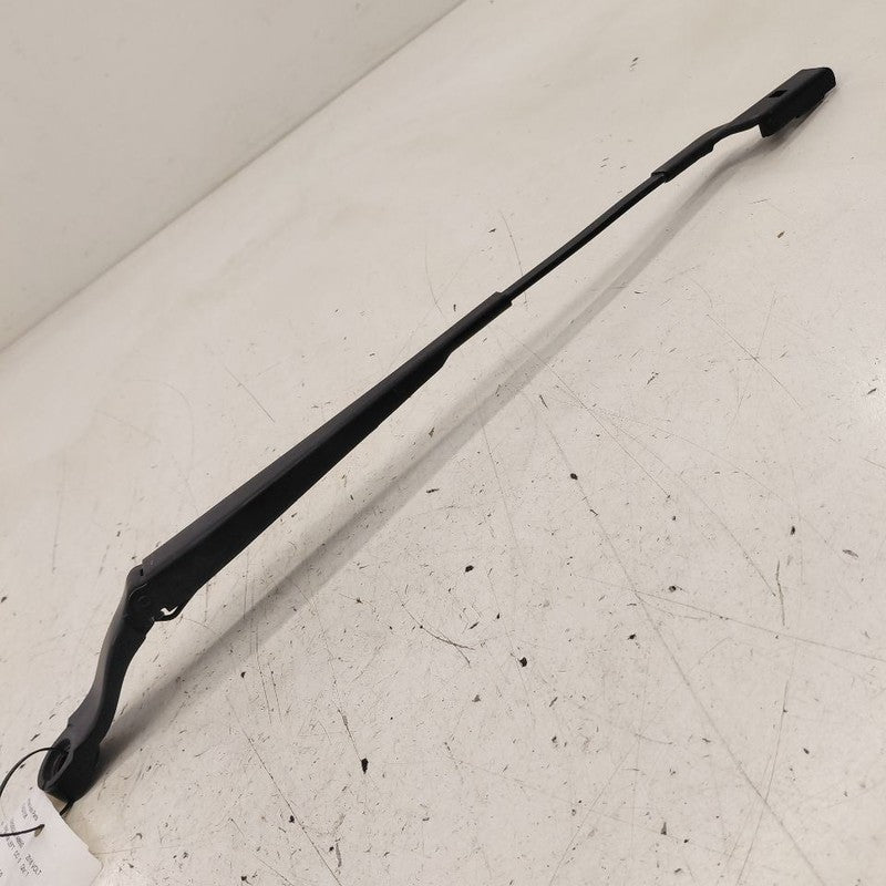 Chevy Volt Windshield Wiper Arm Left Driver  2019 2018 2017 2016