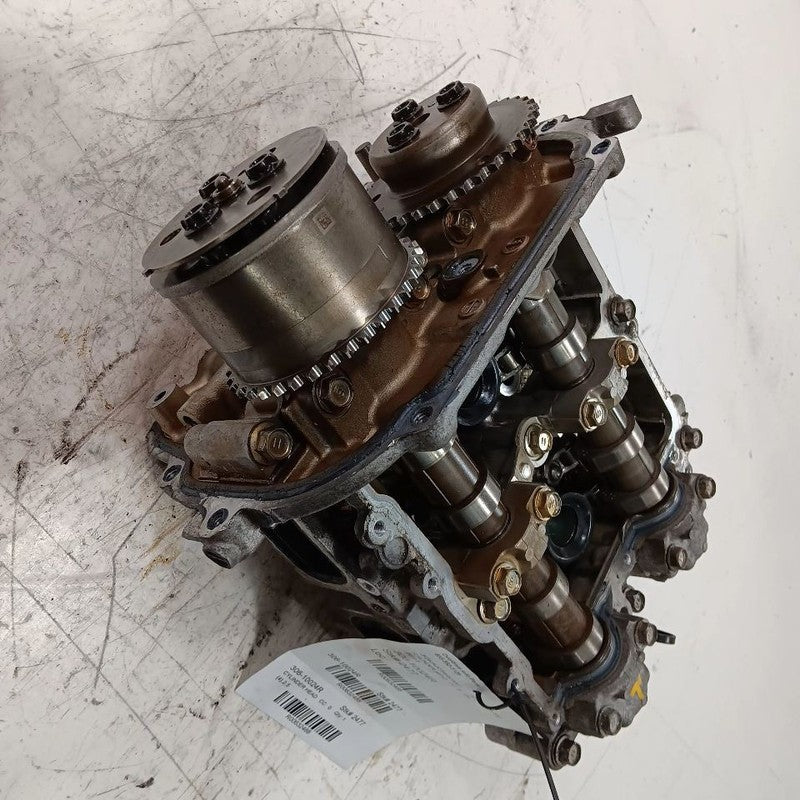 Passenger Right Engine Cylinder Head Fits 17-19 Subaru Forester OEM