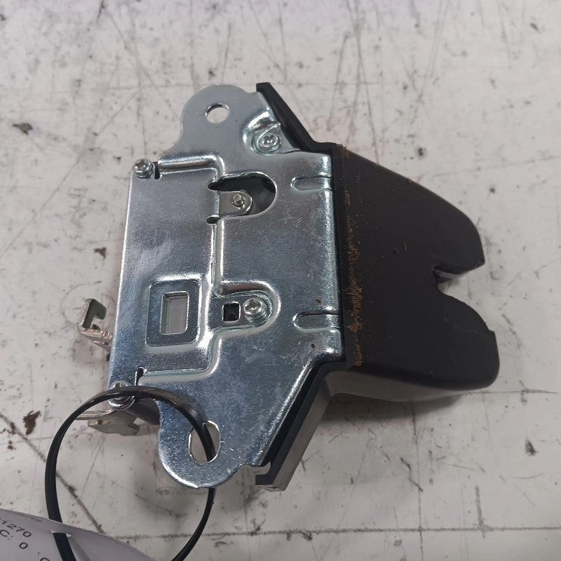 Hyundai Elantra Trunk Latch  2017 2018 2019 2020