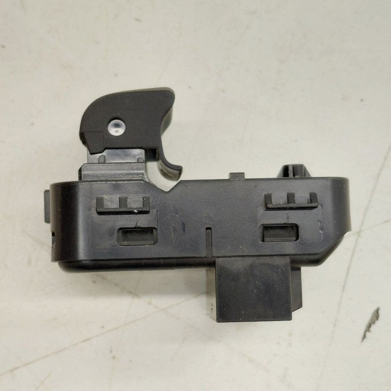 Chevy Trailblazer Power Window Switch Right Passenger Rear  2023 2022 