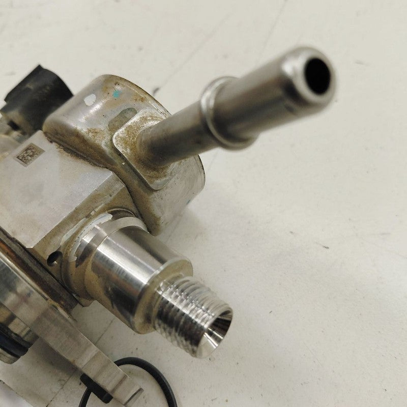 Gas Fuel Pump Only Engine Mounted Fits 16-19 Chevy Volt OEM