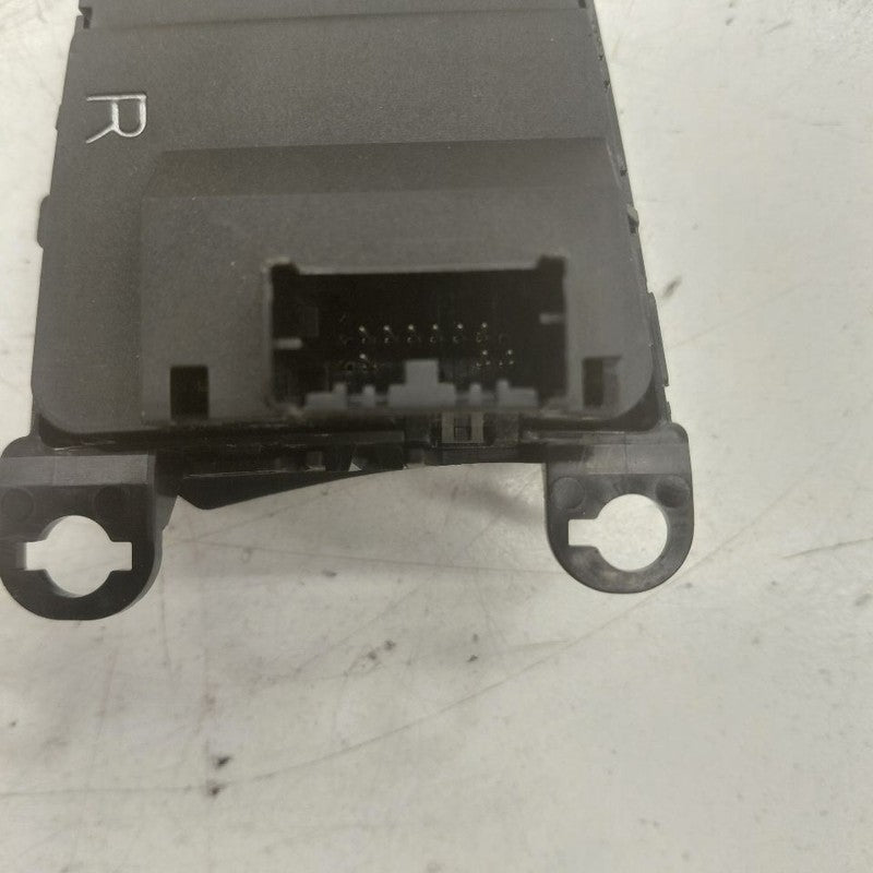 Buick Encore GX Right Side Steering Wheel Control Switch  2022 2023 20