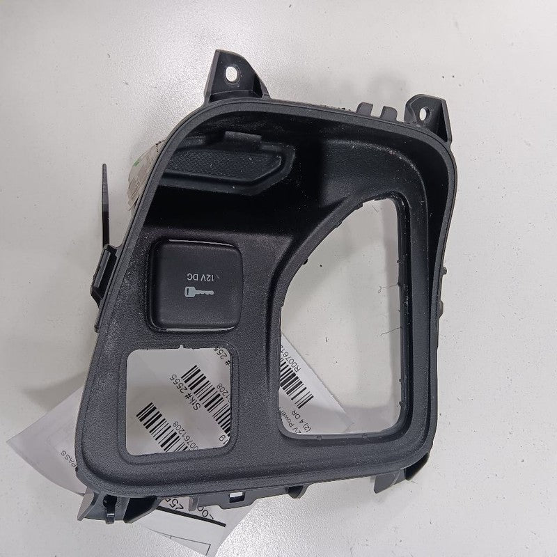 Jeep Compass 12V Power Port Socket  2018 2019 2020 2021 OEM