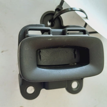 Volvo S60 Keyless Entry Antenna Module Sensor {28227917} 2018 2017 201