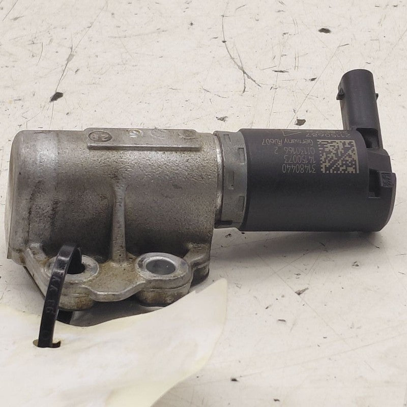 Volvo S60 Variable Timing Gear Oil Control Valve Solenoid Cylinder Hea
