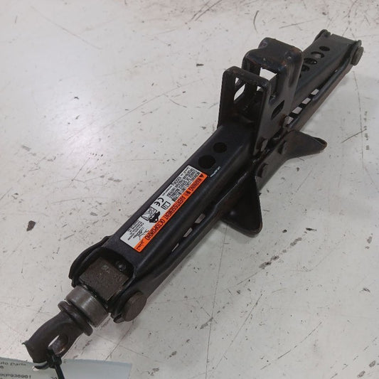 Toyota Corolla Spare Tire Changing Jack  2019 2018 2017