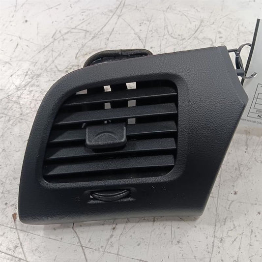 Nissan LEAF Dash Air Vent Right Passenger  2013 2014 2015 2016 2017