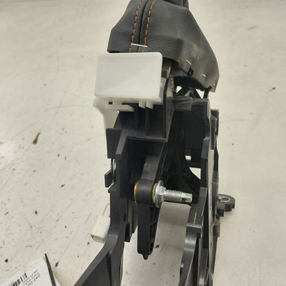 Honda HR-V Transmission Gear Shifter  2026 2025 2024 2023