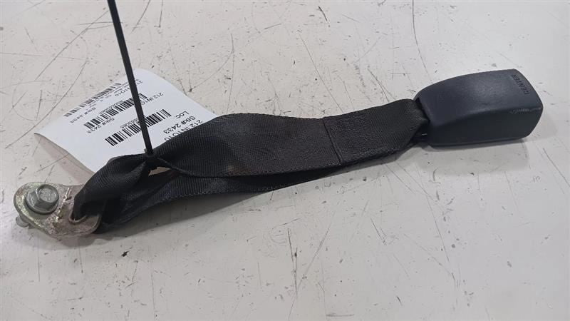 Infiniti G37 Rear Back Seat Belt 