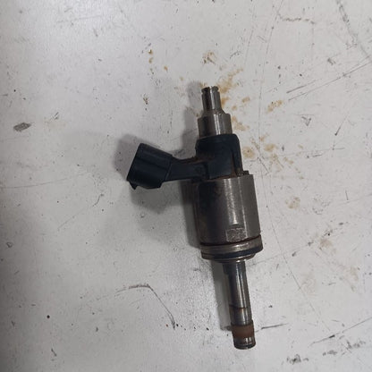 Fuel Injection Injector Fits 17-23 Subaru Impreza OEM