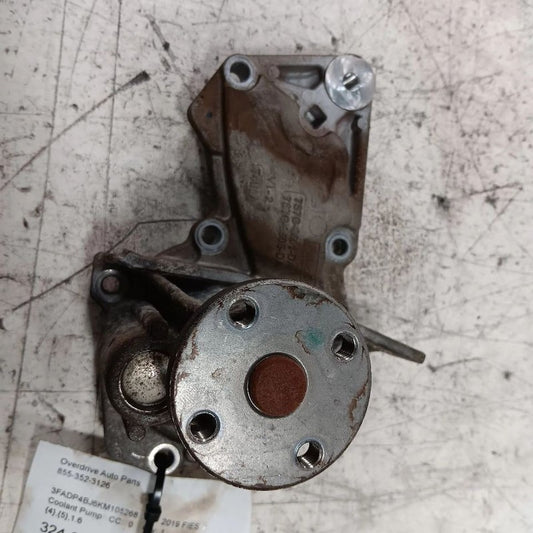 7S7Z8501L Coolant Water Pump 1.6L Without Turbo Fits 11-19 Ford Fiesta