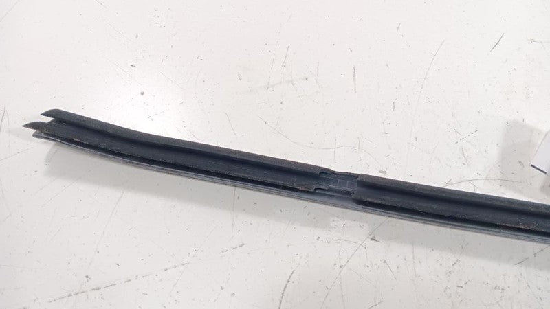 Buick Lacrosse Left Rear Weather Strip Interior 2013 2014 2015 2016 OE