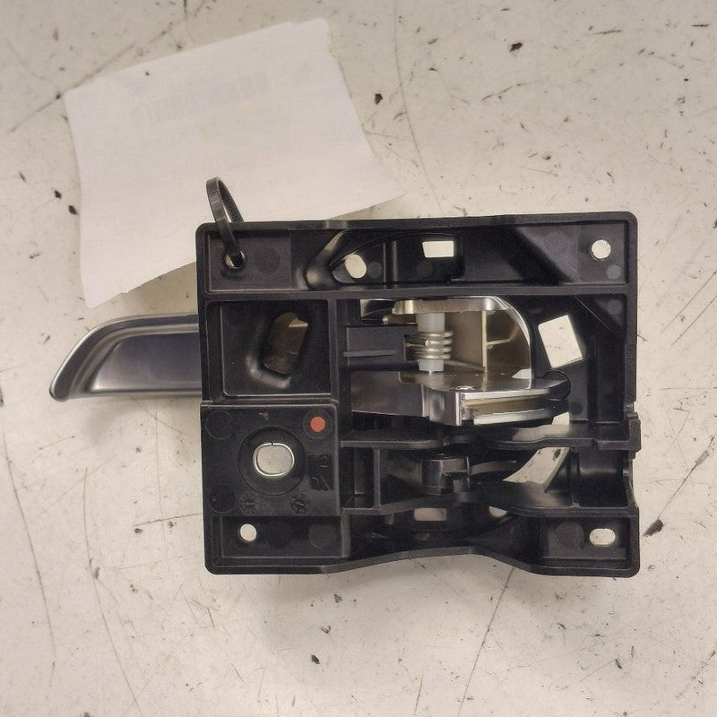 Fiat 500 X Model   Door Handle Right Passenger Front Interior Inside  