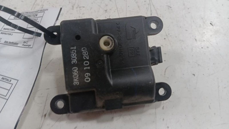 Infiniti G37 Flap Door Motor Heater AC Door Actuator  2009 2010 2011 2