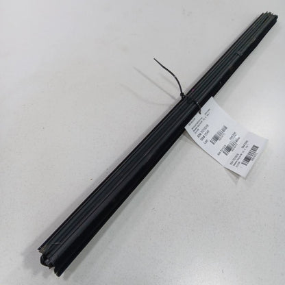Toyota Yaris Right Front Weather Strip Interior  2020 2019 2018 2017 2
