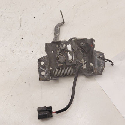 Mitsubishi Outlander   Hood Latch  2018 2017 2016