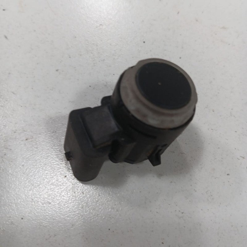 2025 GMC Acadia Back up Sensor