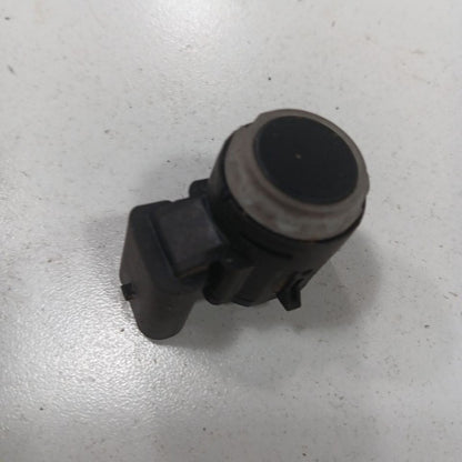 2025 GMC Acadia Back up Sensor