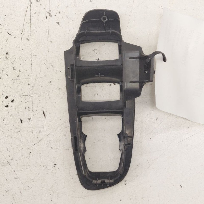 Buick Encore GX Window Switch Bezel Trim Left Front 2022 2023 2024 202