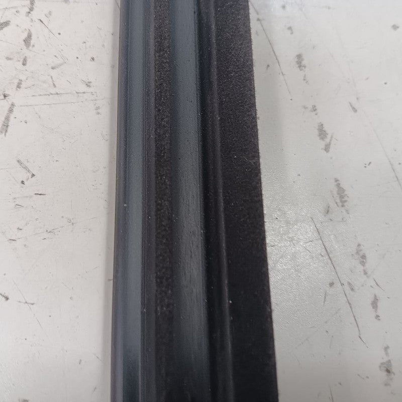 Outlander Sport Door Glass Window Weather Strip Trim Rear Right Passen