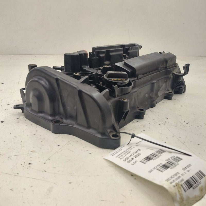 Honda CR-V Engine Cylinder Head Valve Cover  2.4 2019 2018 2017