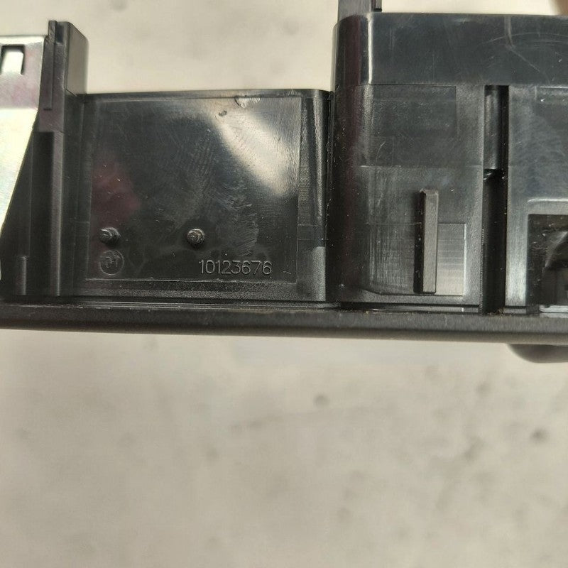 Jeep Cherokee Power Window Switch Right Passenger Front  2019 2020 202