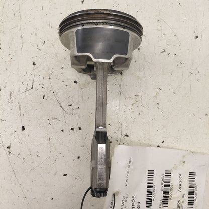 Subaru XV Crosstrek Single Piston With Connecting Rod   2.5 2025 2024