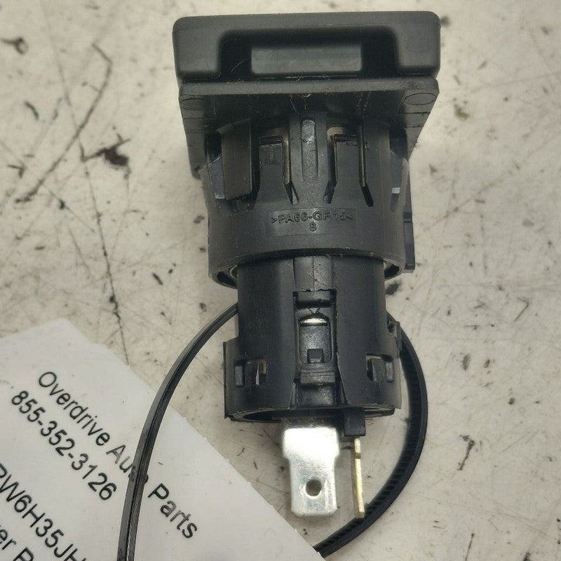 Honda CR-V 12V Power Port Socket  2019 2018 2017