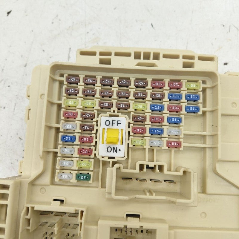 Hyundai Kona Cabin Fuse Box Interior Inner Under Dash  2021 2020 2019