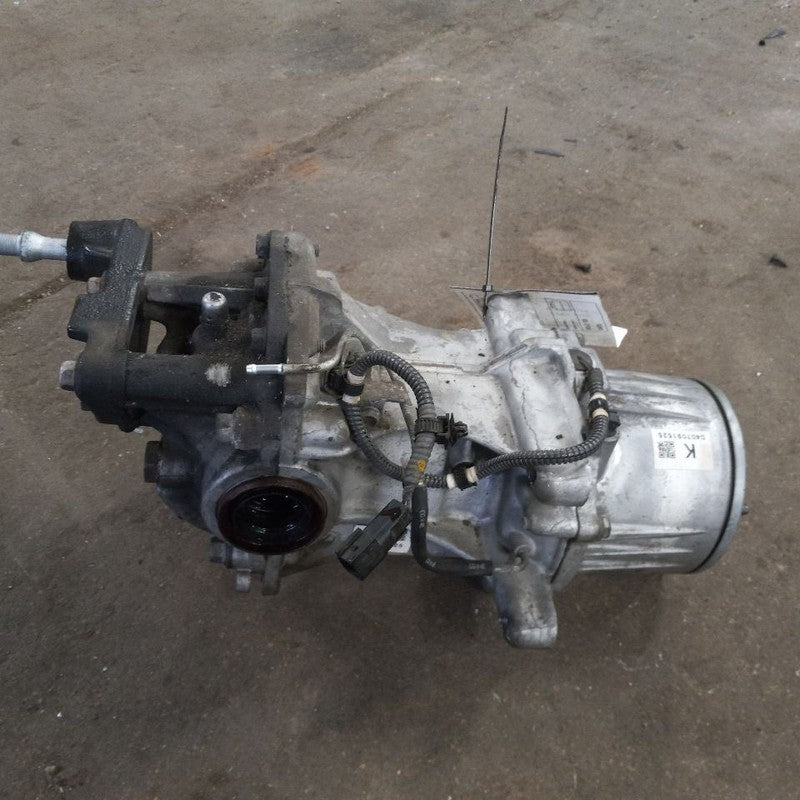 Carrier Rear Axle AWD Fits 13-16 Mazda CX-5