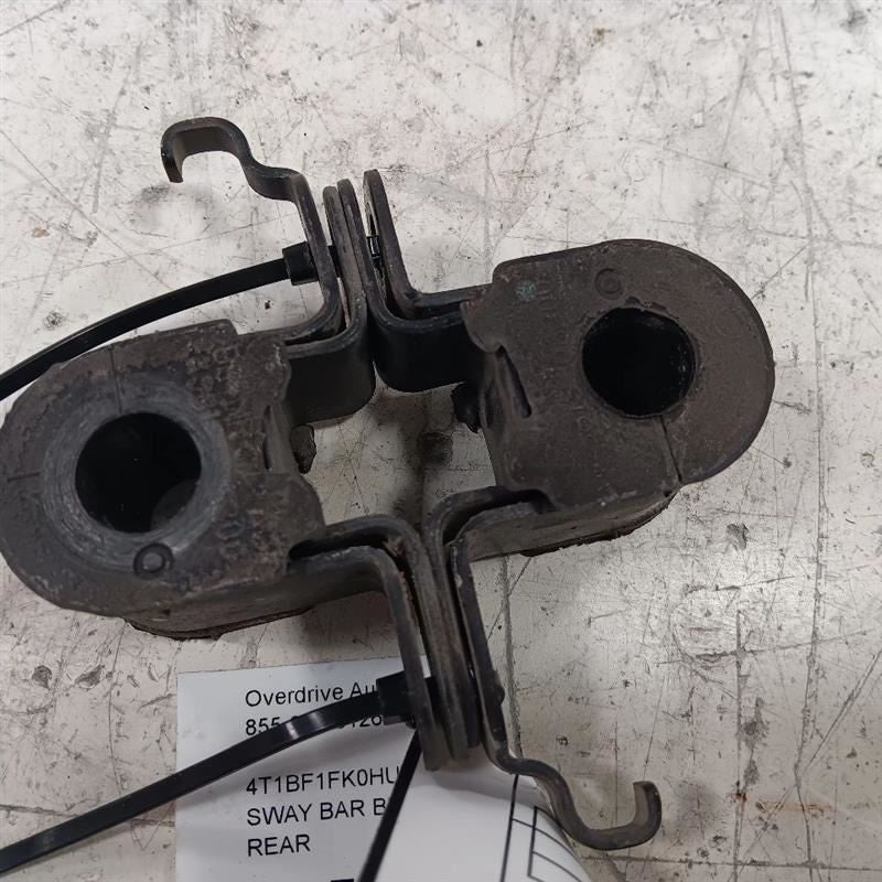 Toyota Camry Sway Bar Bushing Mounting Bracket 2.5L 2013 2014 2015 201