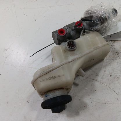 4720102660 Brake Master Cylinder Sedan Fits 14-19 Toyota Corolla