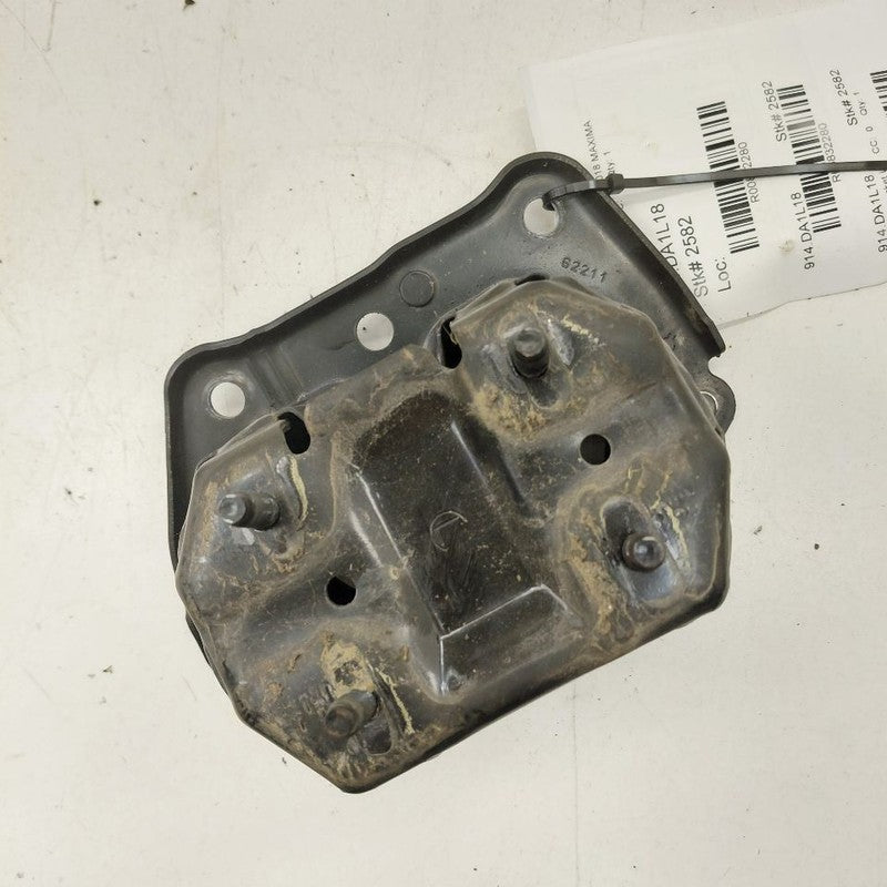 Nissan Maxima Bumper Mount Bracket Left Driver Side Front  2018 2017 2