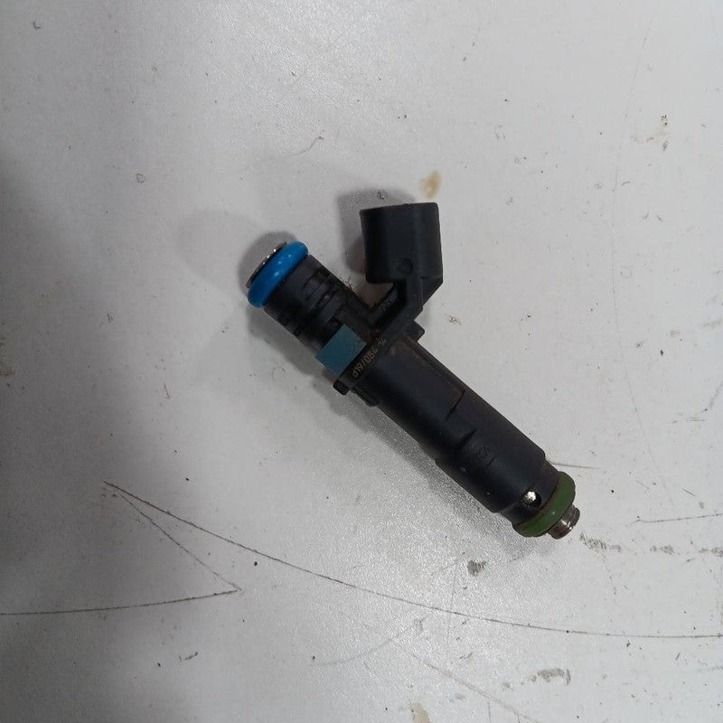 Fuel Injection Injector 2.4 Fits 15-23 Jeep Cherokee OEM