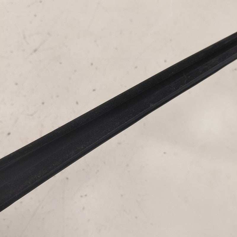 Ford Escape Left Rear Weather Strip Interior  2020 2021 2022
