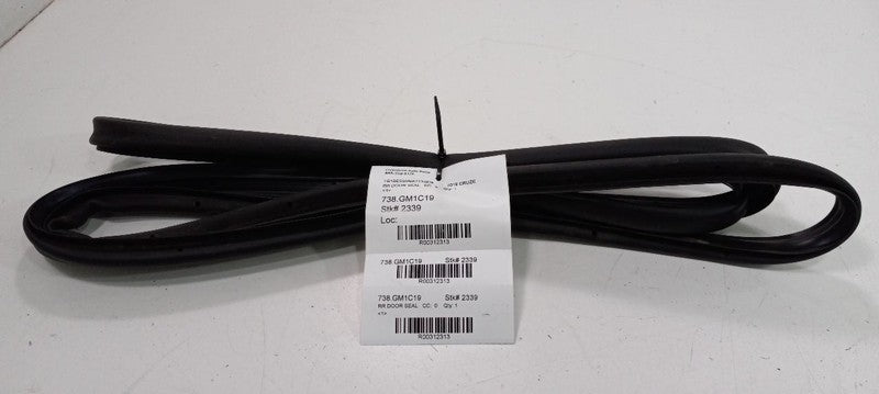 Chevy Cruze On Door Seal Rubber Right Passenger Rear Back 2019 2018 2017 2016