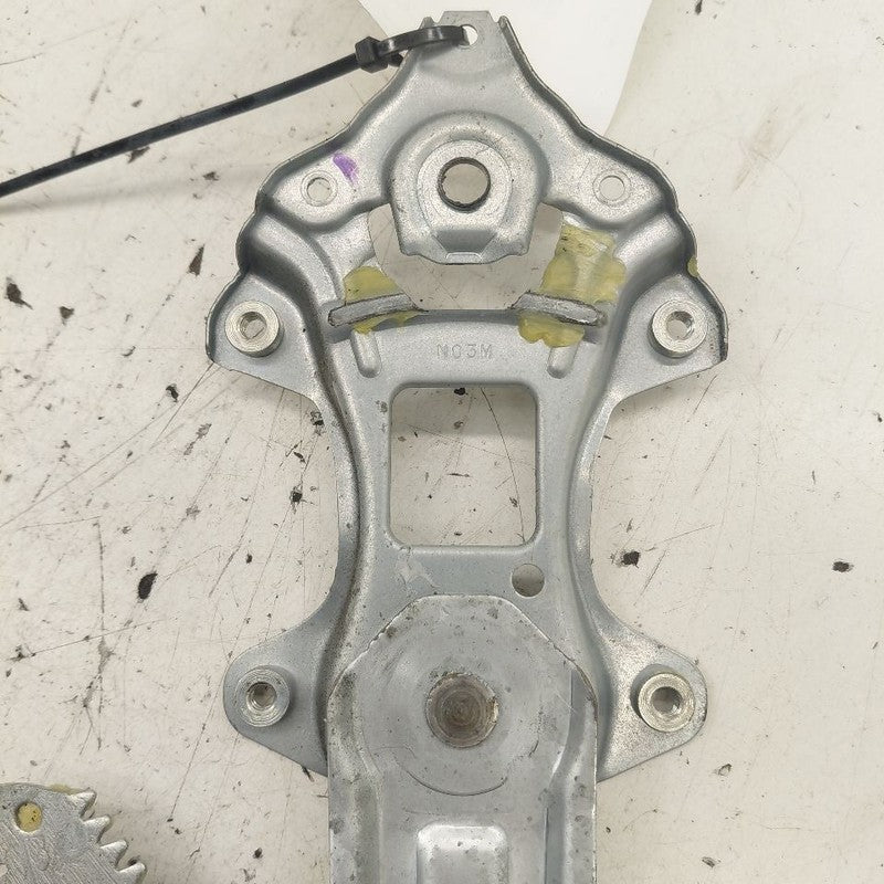 Left Rear Window Regulator Track Fits 18-25 Nissan Kicks