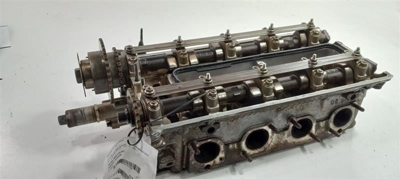 Driver Left Front Engine Cylinder Head Fits 03-05 RANGE ROVER OEM